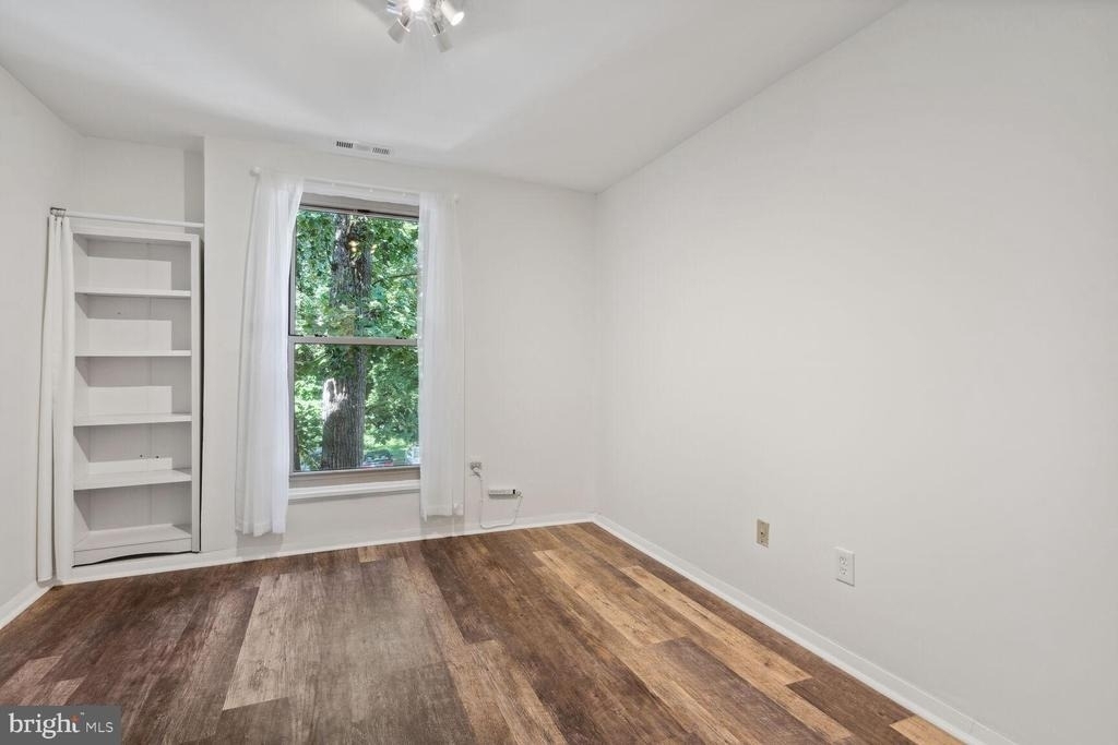3326 Woodburn Village Drive - Photo 9