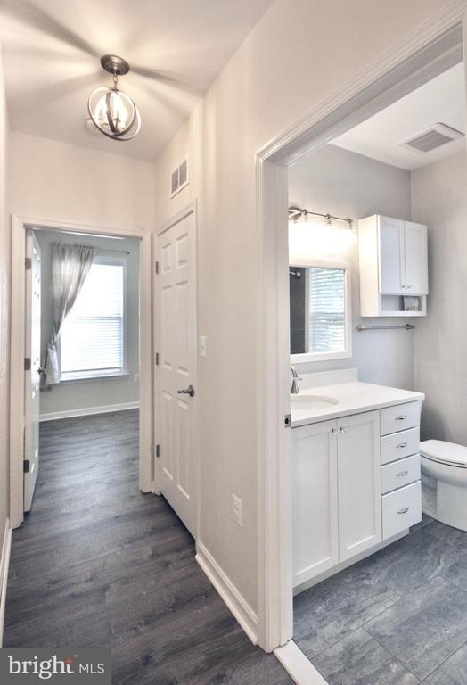 11401 Gate Hill Place - Photo 13