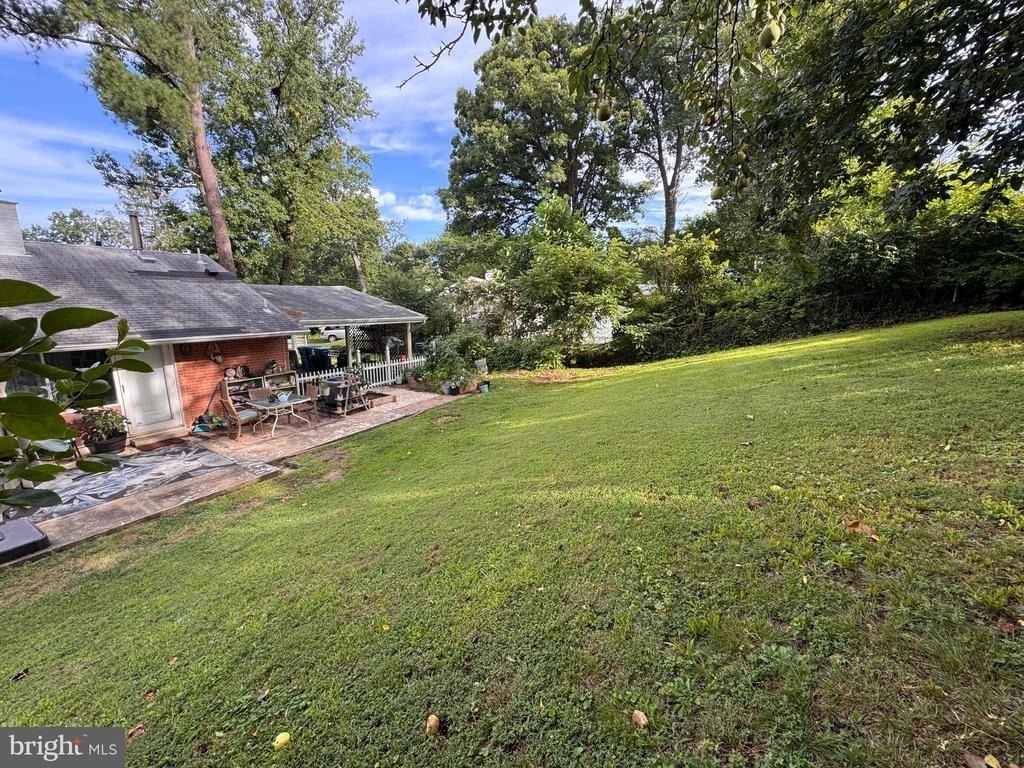 6323 Howe Place - Photo 31
