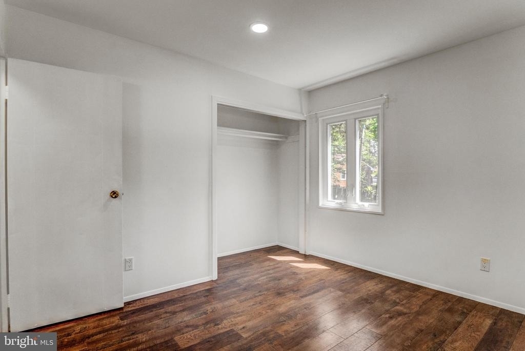 6323 Howe Place - Photo 16