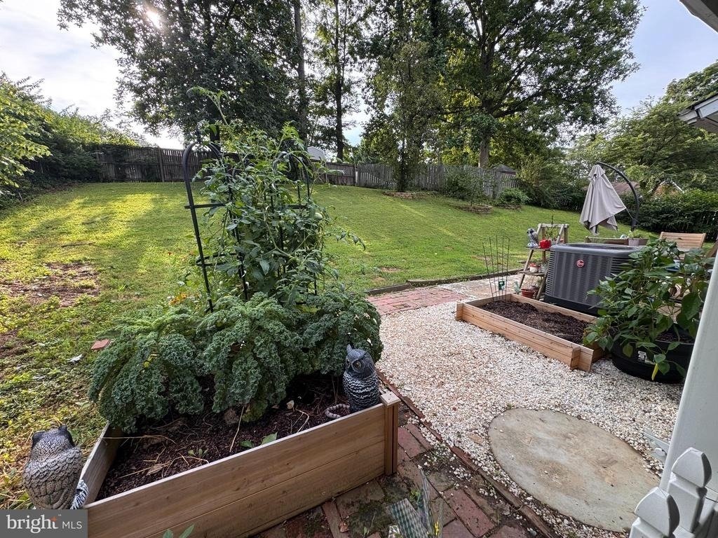 6323 Howe Place - Photo 29