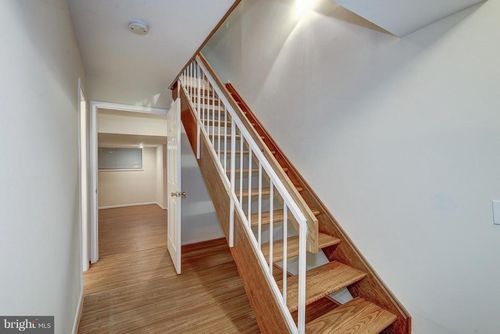 1502 Farsta Court - Photo 20