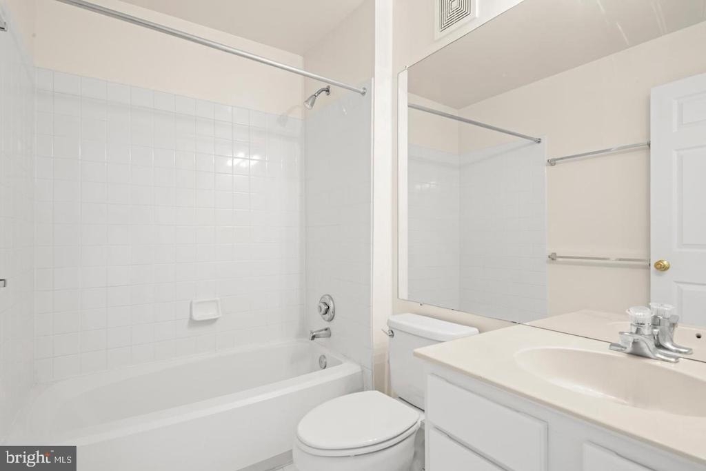 7014 Metropolitan Place - Photo 25