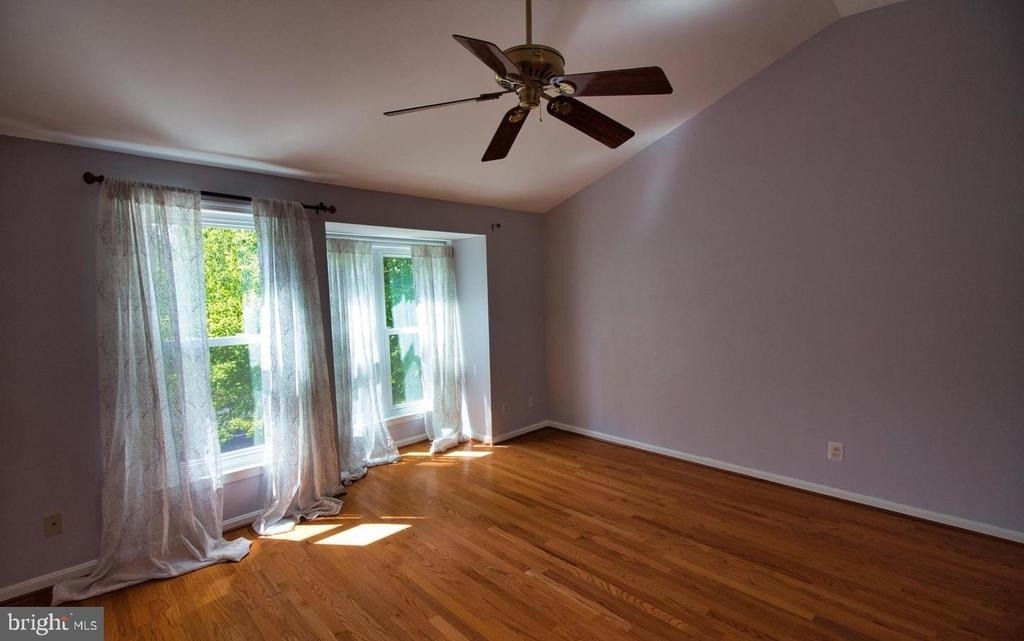 5901 Saint Giles Way - Photo 18