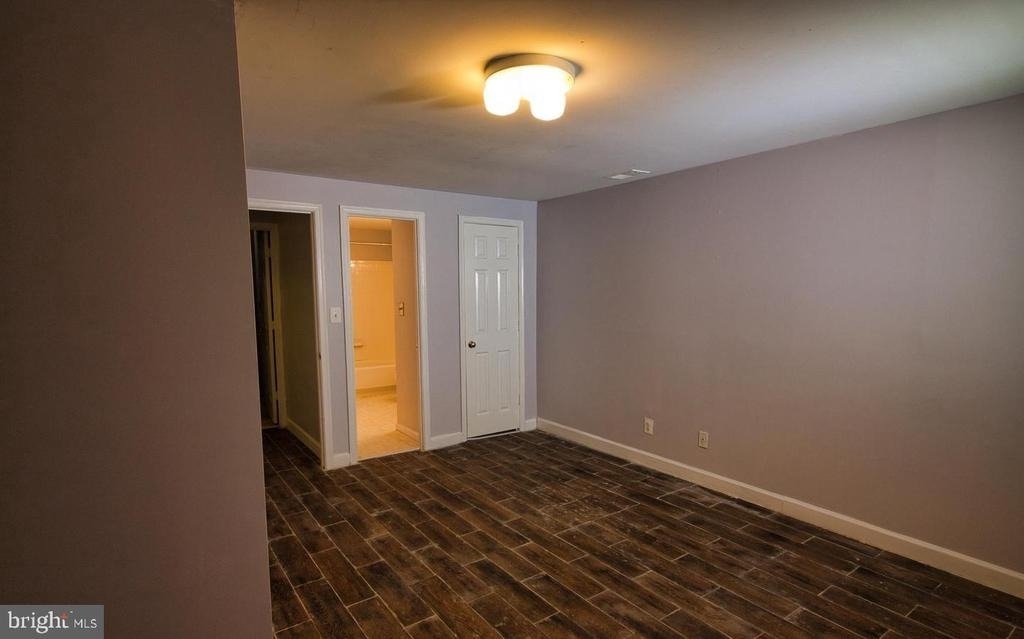 5901 Saint Giles Way - Photo 11