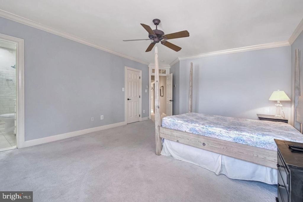 1550 Shelford Court - Photo 31