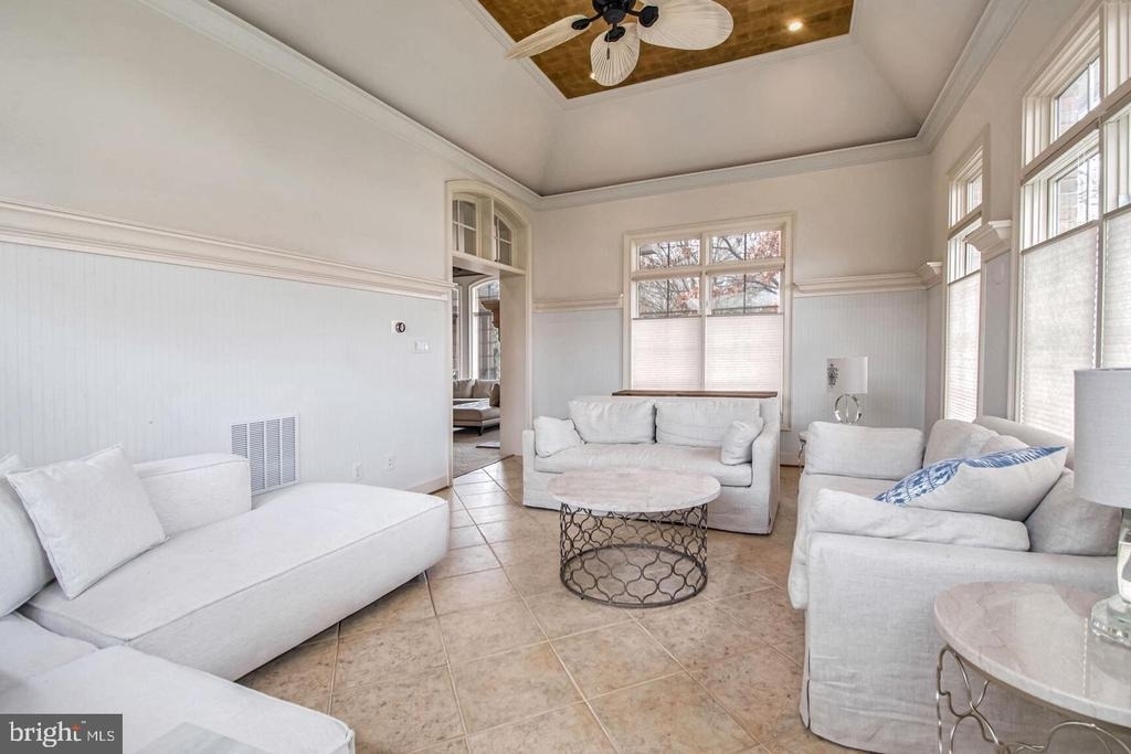 1550 Shelford Court - Photo 45