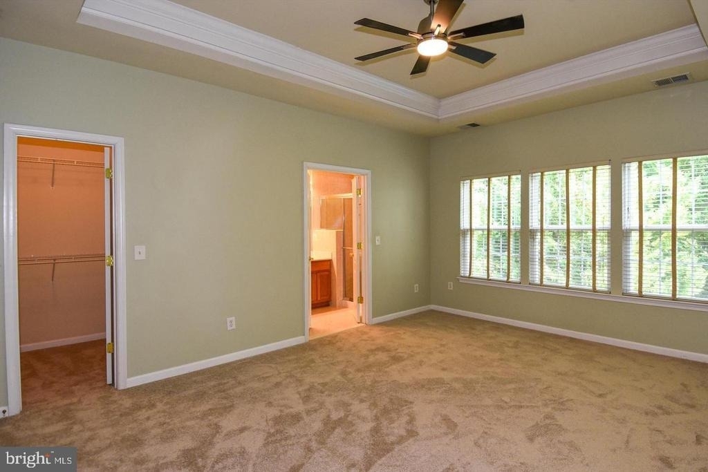 7810 Locust Leaf Lane - Photo 21