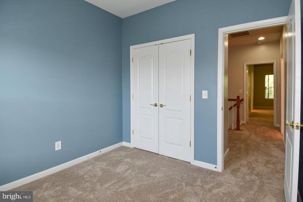 7810 Locust Leaf Lane - Photo 27