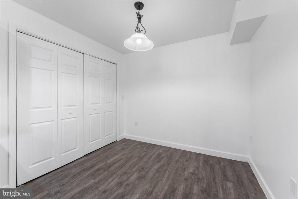 217 Bridgewater Drive - Photo 7
