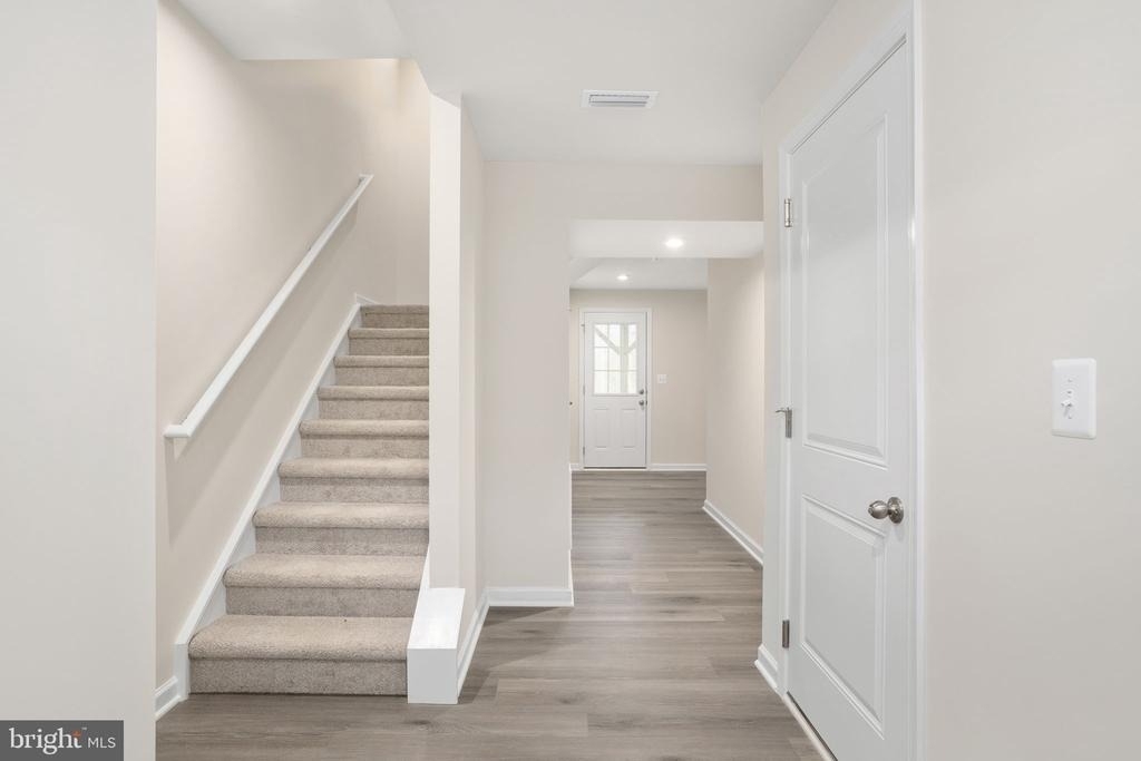 7263 Congressional Circle - Photo 6