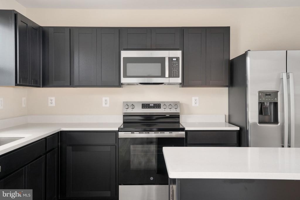 7263 Congressional Circle - Photo 16