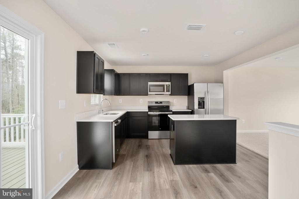 7263 Congressional Circle - Photo 15
