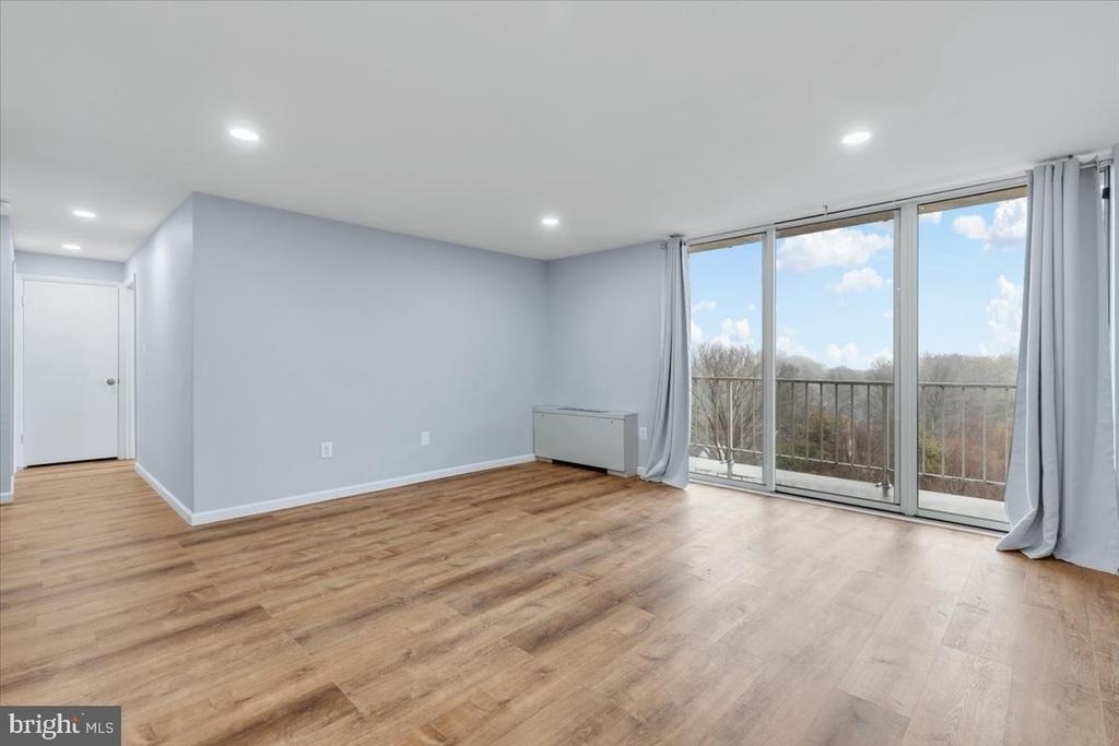 4520 King Street - Photo 18
