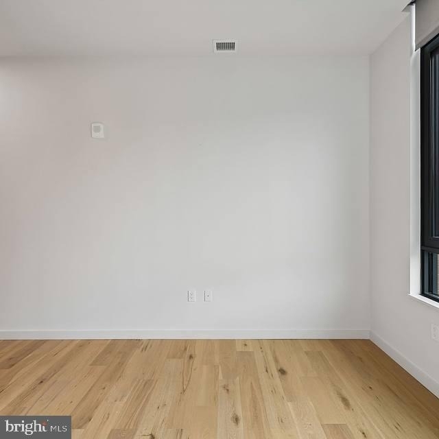 3130 Potomac Avenue - Photo 10