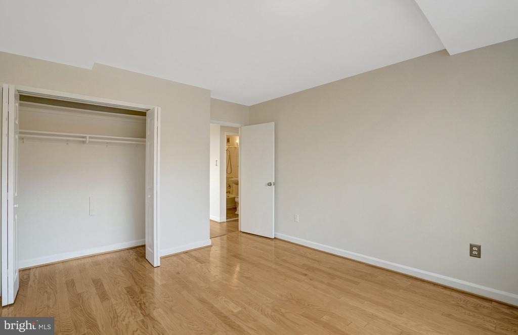 1021 Arlington Boulevard - Photo 17