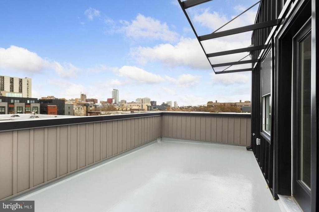 1343 Fitzwater Street - Photo 24