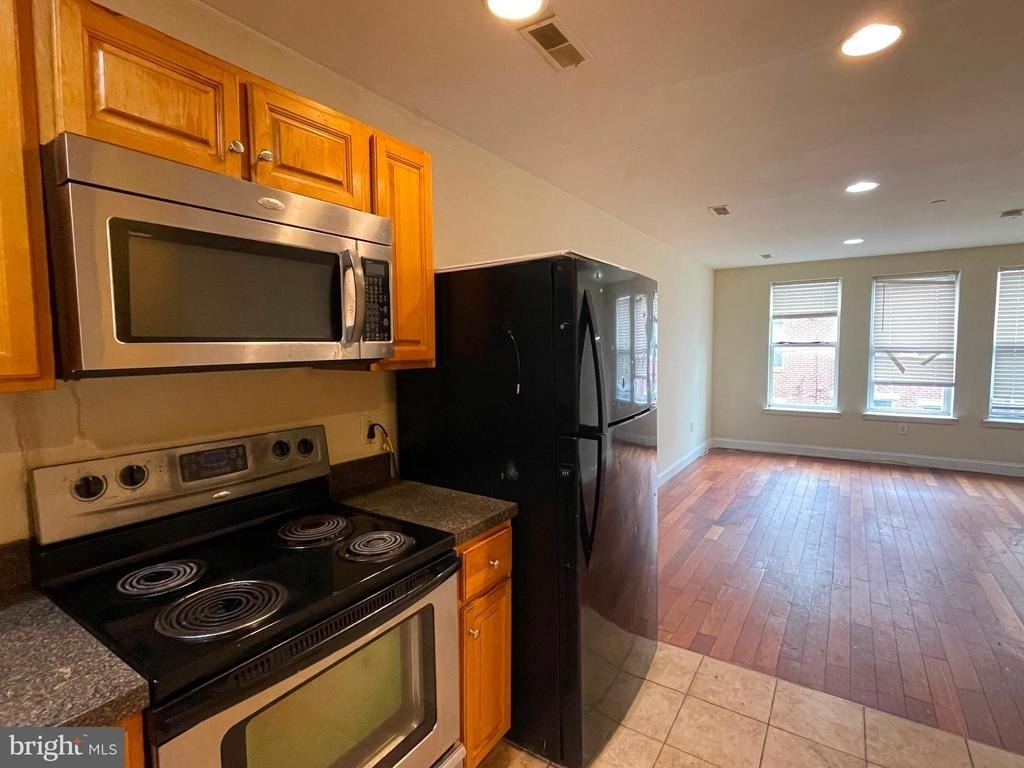 1934 N Gratz Street - Photo 3