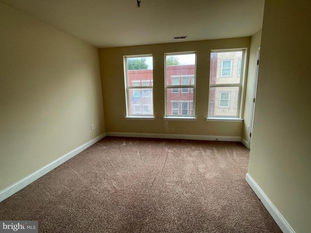 1934 N Gratz Street - Photo 11