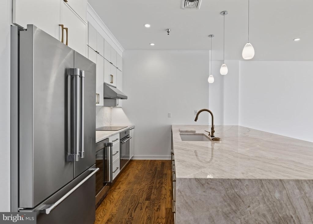 23 S 23rd Street - Photo 3