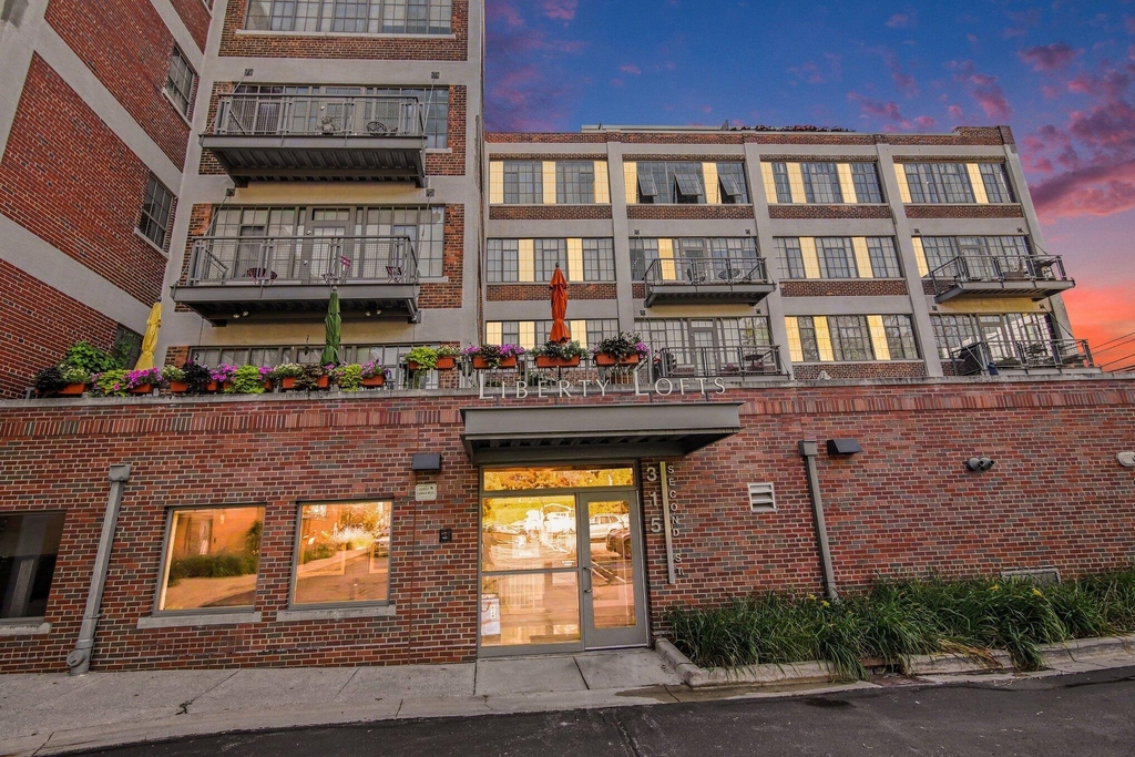 315 2nd Street - Photo 0