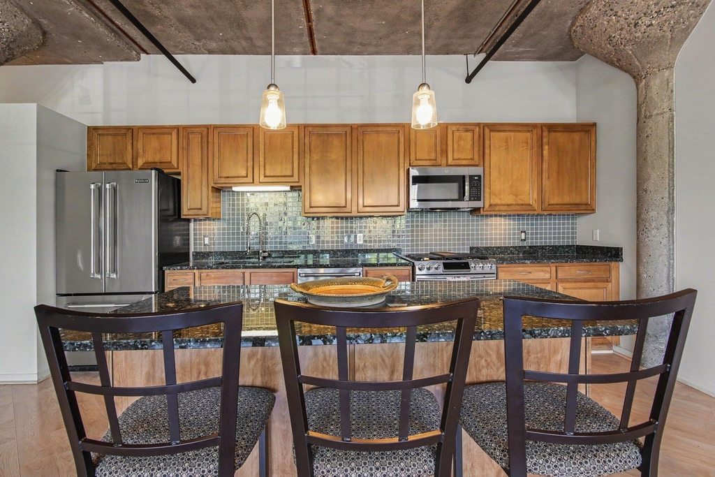 315 2nd Street - Photo 5