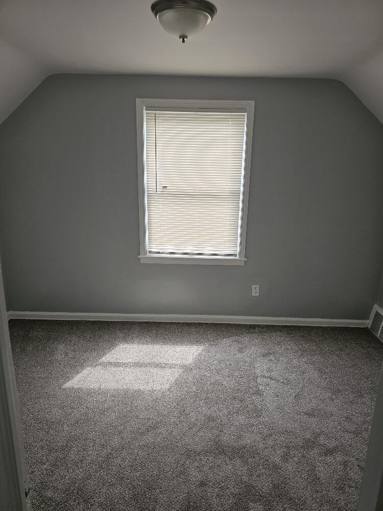 3337 S Bassett - Photo 9