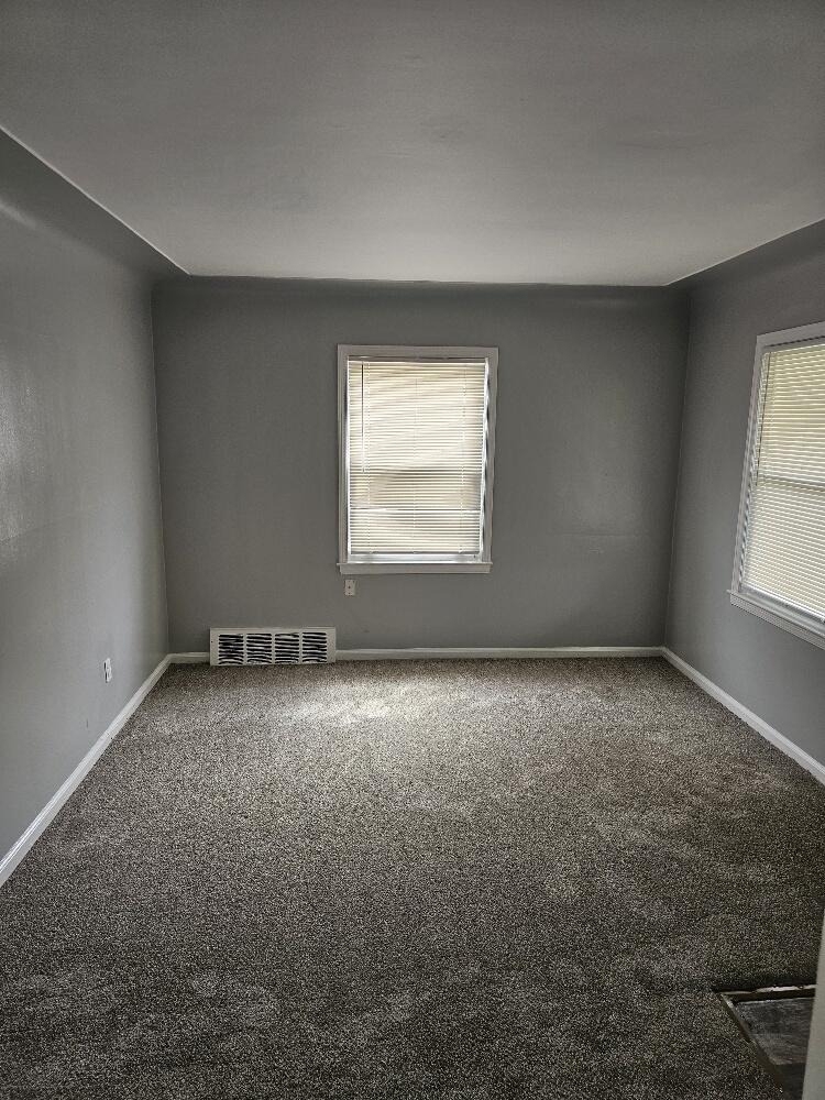 3337 S Bassett - Photo 1