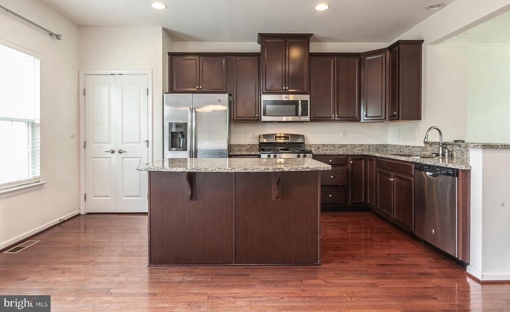 244 Macdonald Avenue - Photo 10