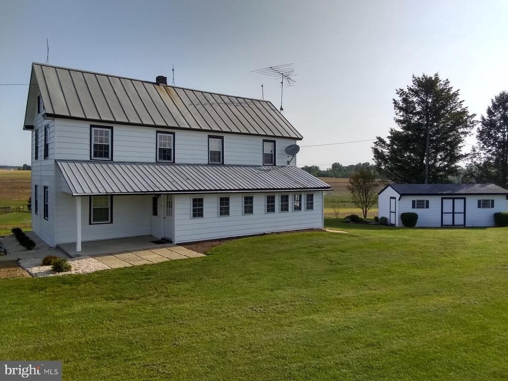442 Green Lane - Photo 1