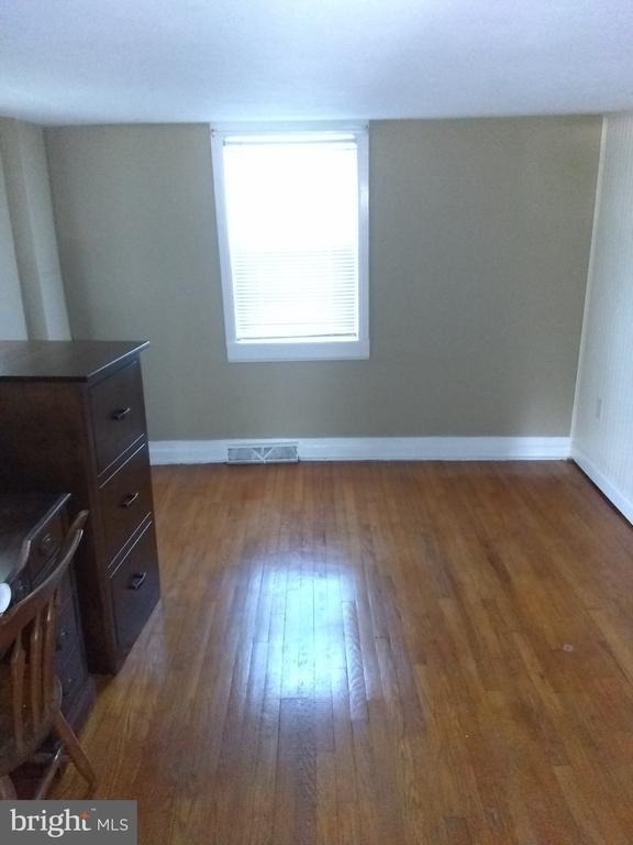 442 Green Lane - Photo 10