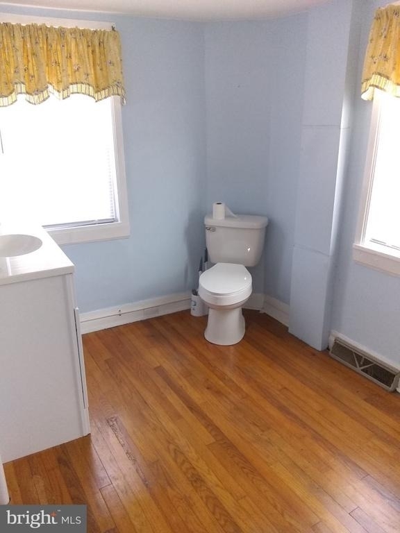 442 Green Lane - Photo 11