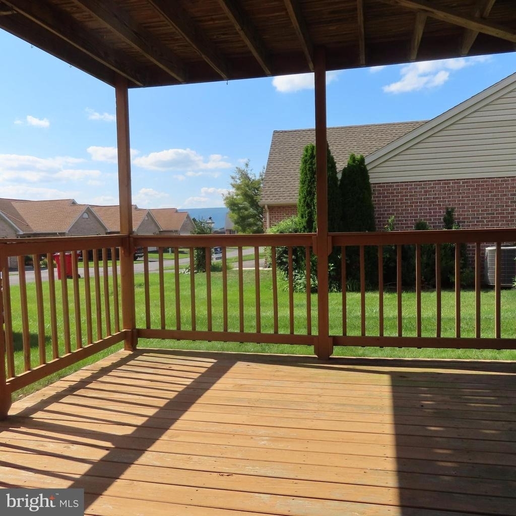 2325 Majestic Court - Photo 34