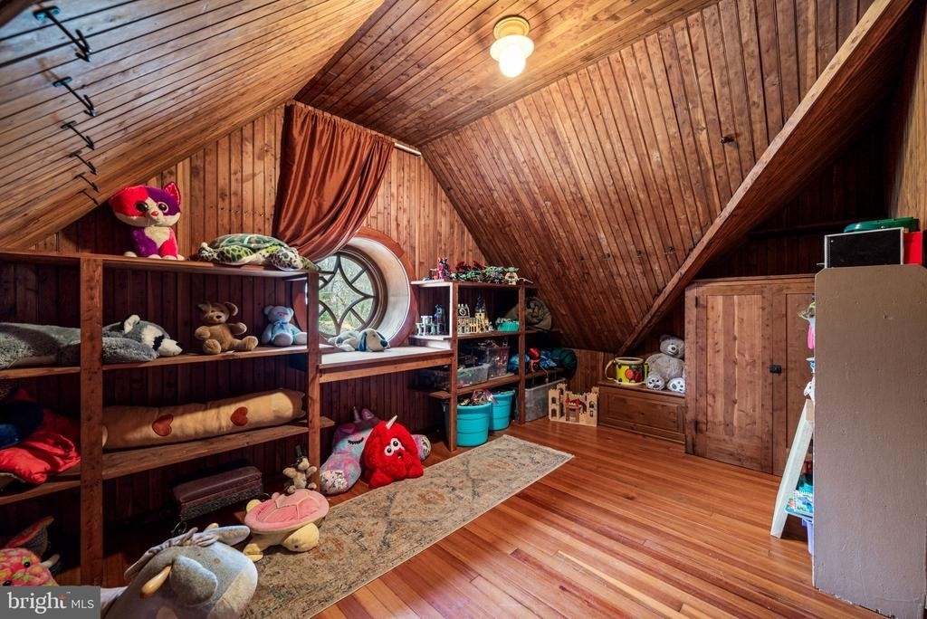 1018 Beech Rd - Photo 44