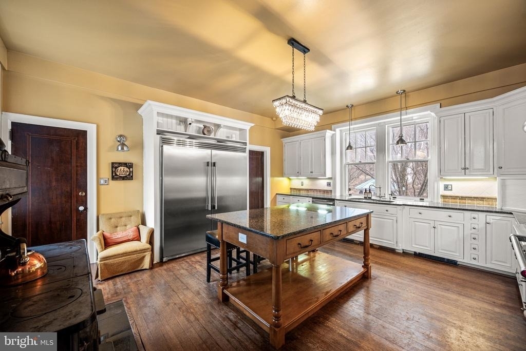 1018 Beech Rd - Photo 17