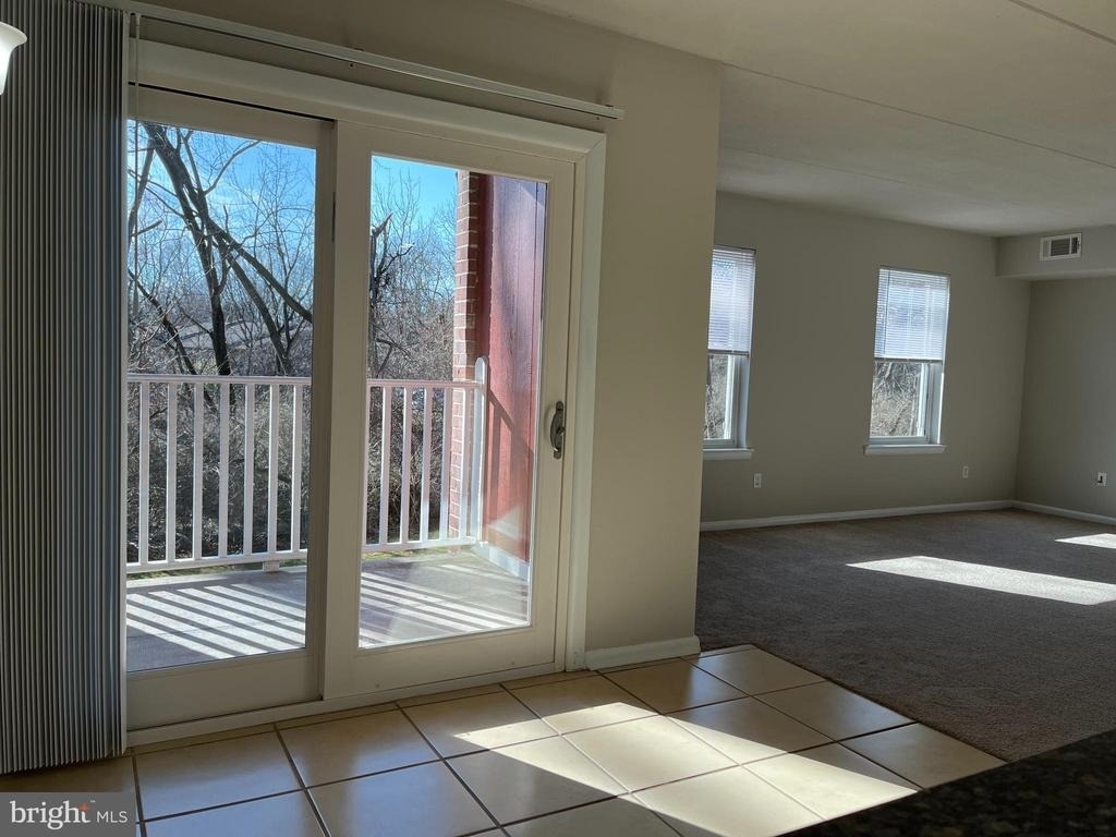 1316 West Chester Pike - Photo 6