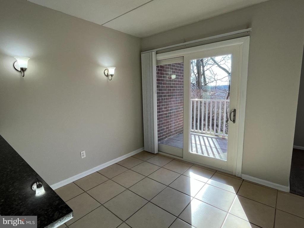 1316 West Chester Pike - Photo 8