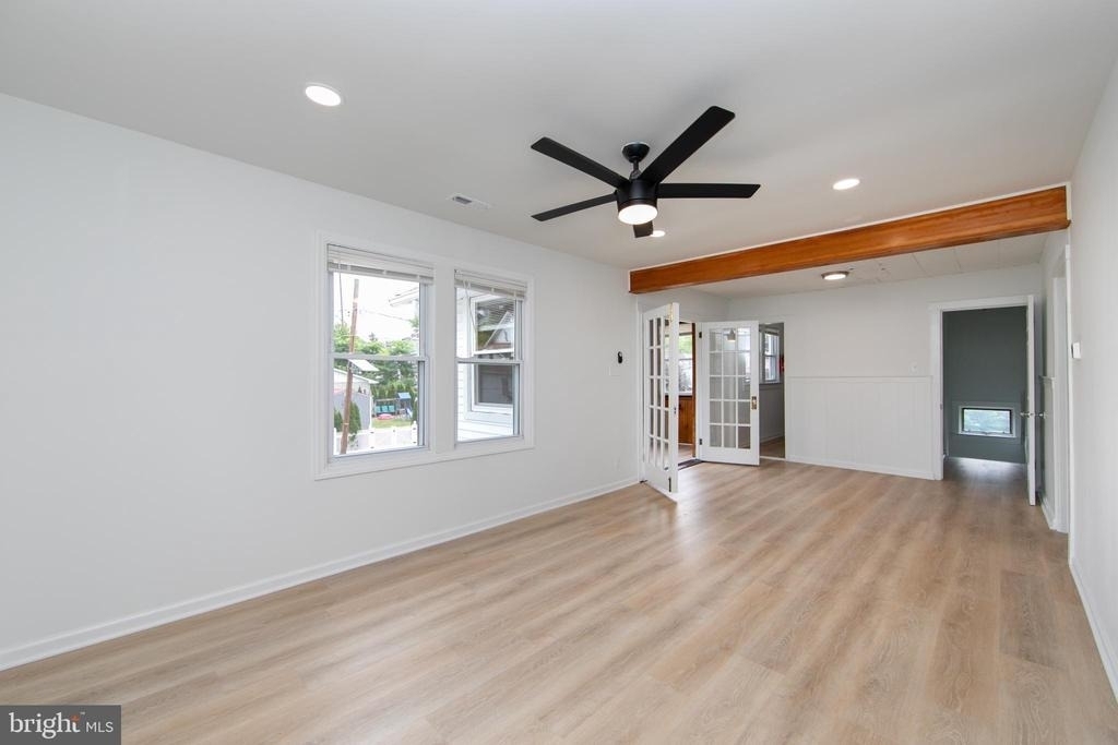 312 4th Avenue - Photo 3
