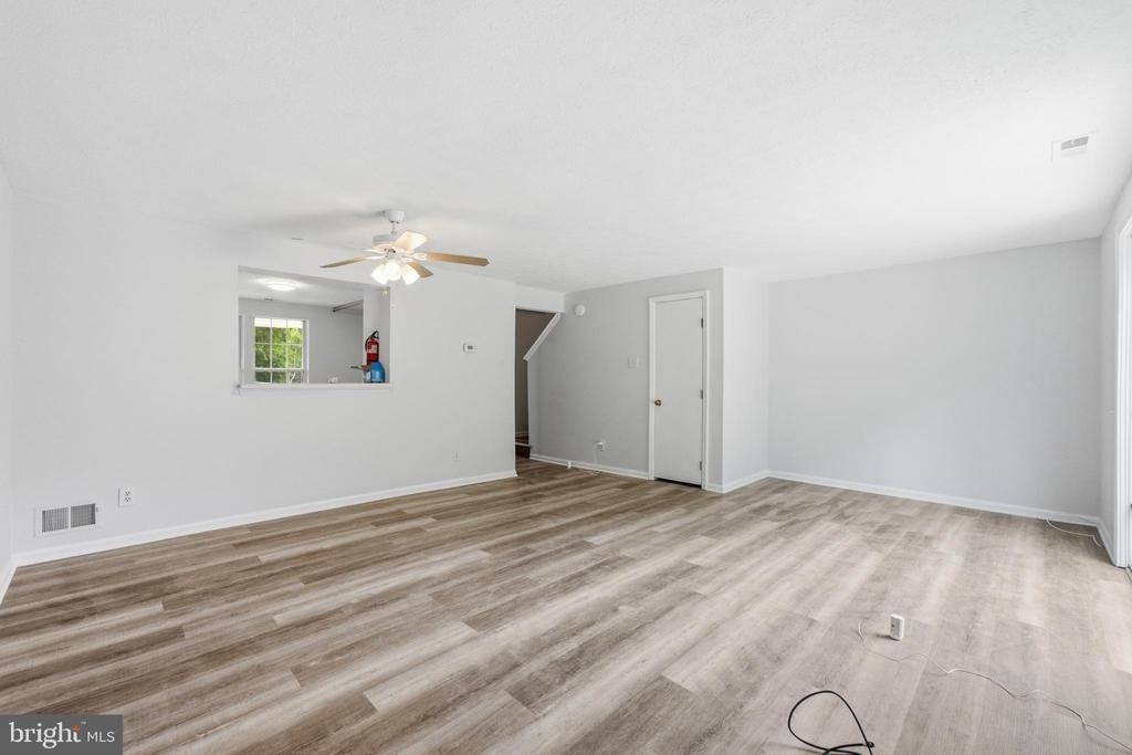 217 Vista Court - Photo 5