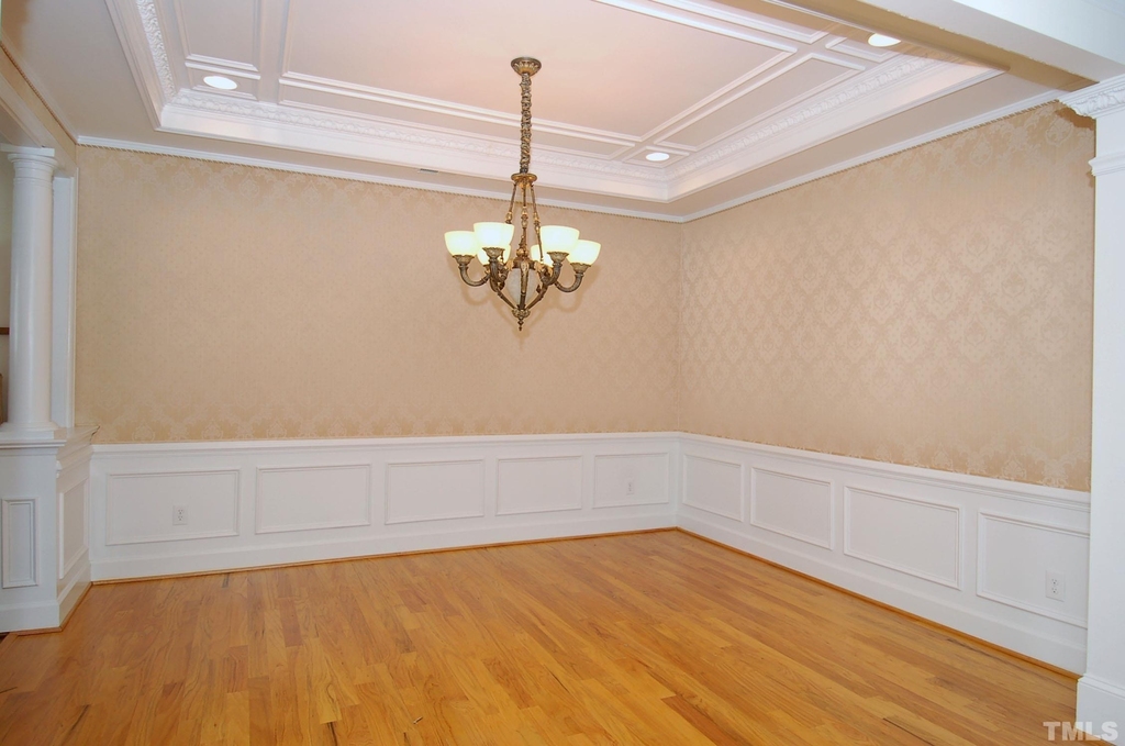 3611 Lion Ridge Court - Photo 6