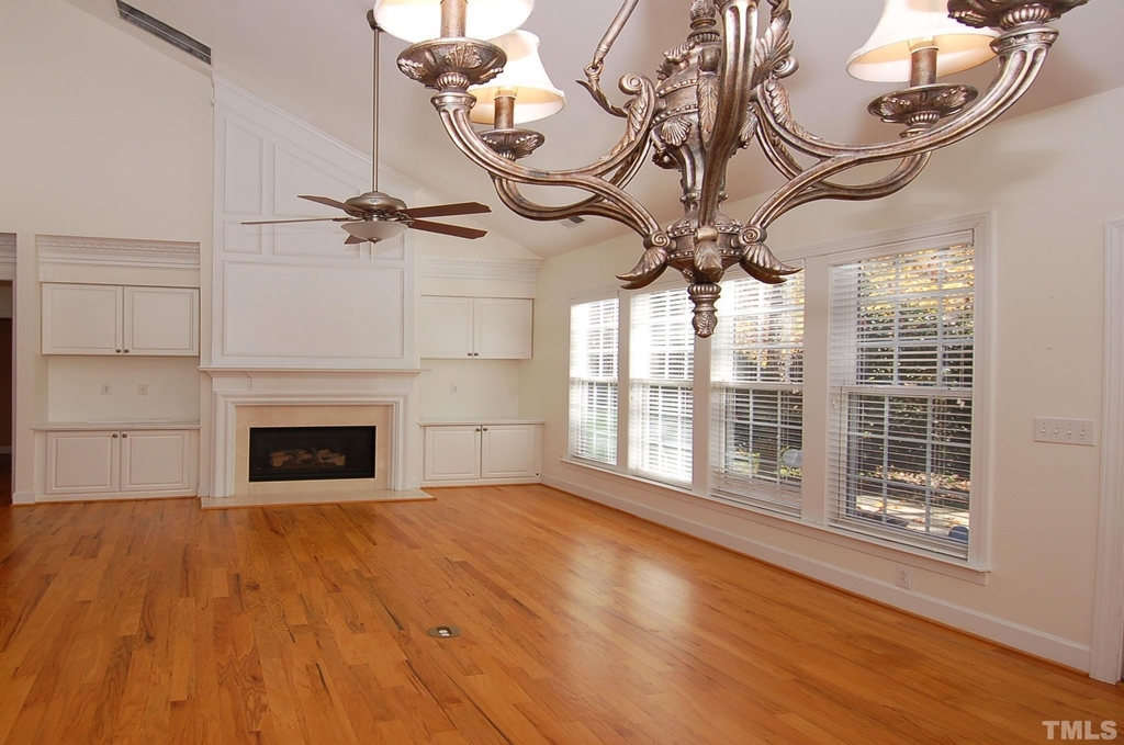 3611 Lion Ridge Court - Photo 4