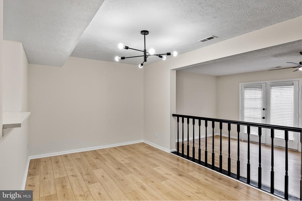 127 Villa Knoll Court - Photo 6