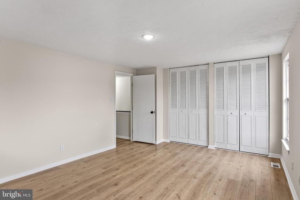 127 Villa Knoll Court - Photo 15