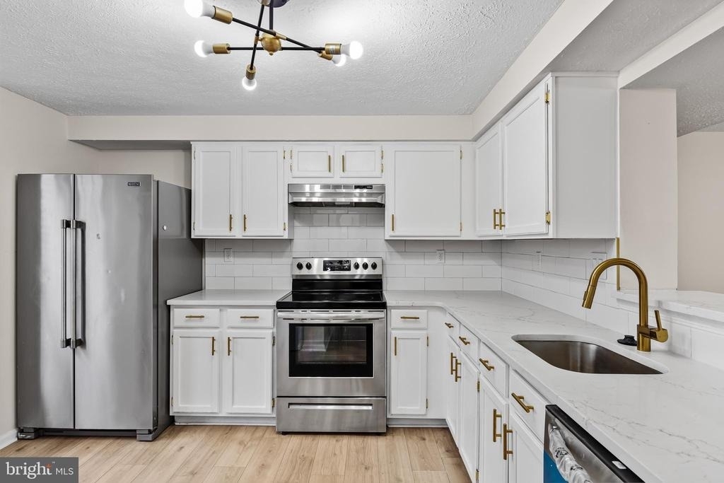 127 Villa Knoll Court - Photo 2