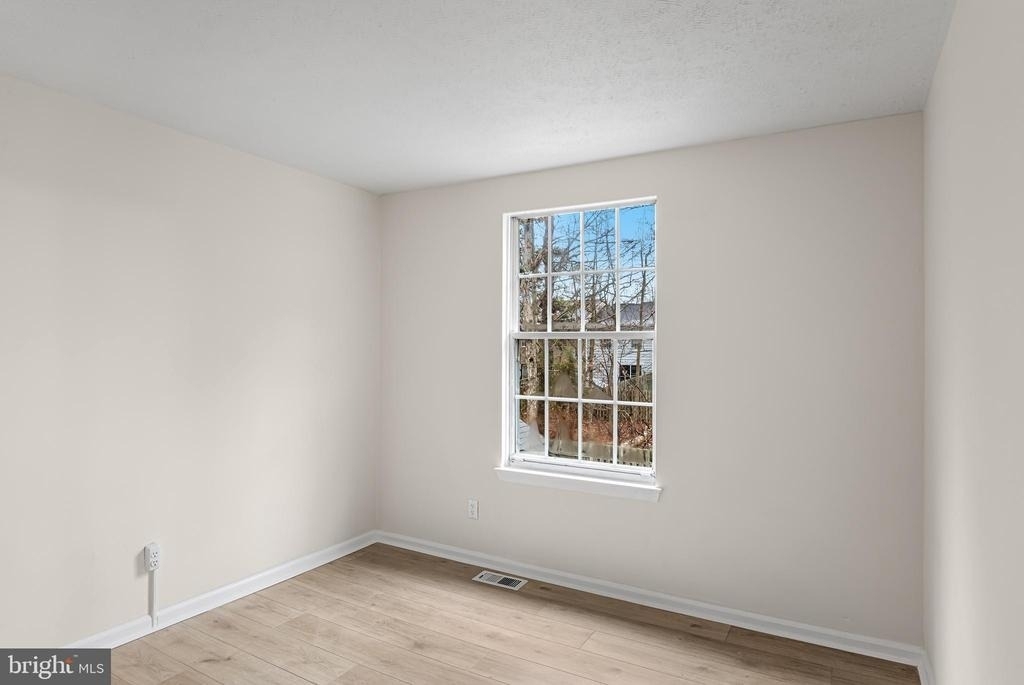127 Villa Knoll Court - Photo 17