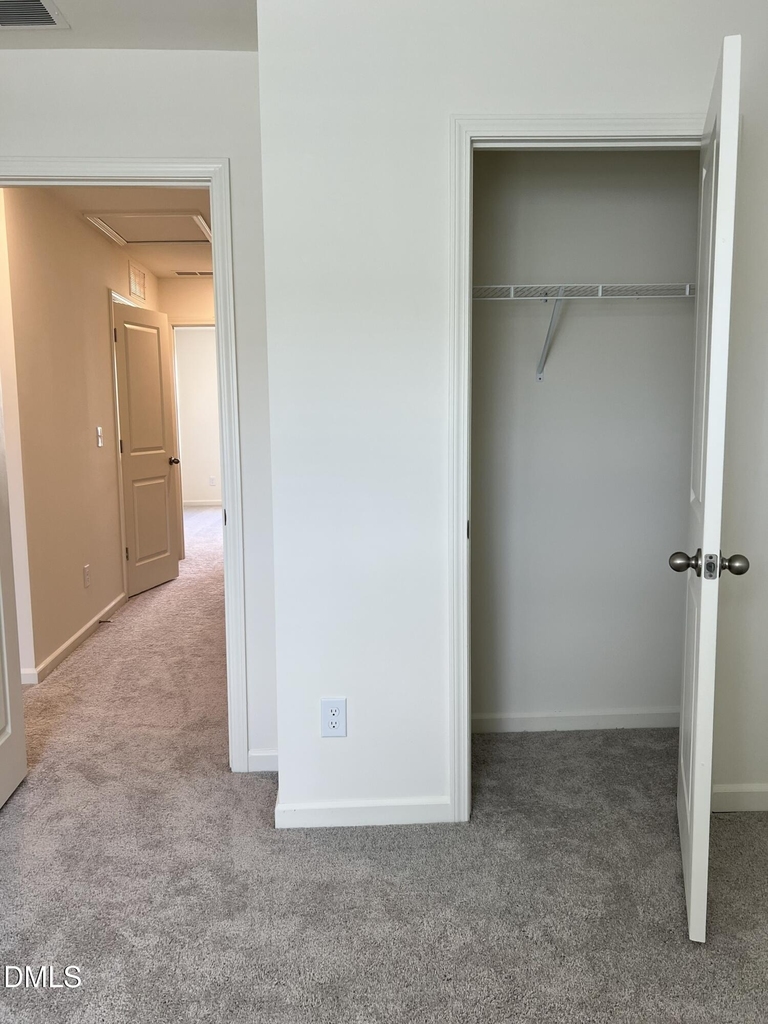 2065 Glen Crossing Drive - Photo 3