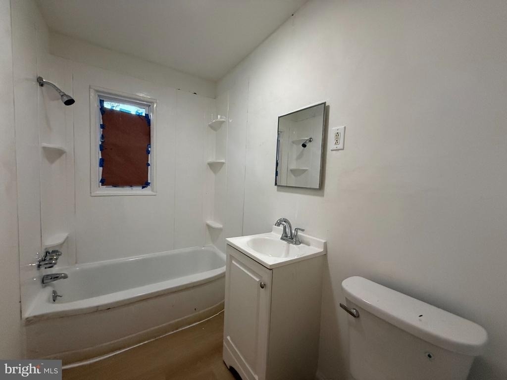 34 Oakland Street - Photo 5