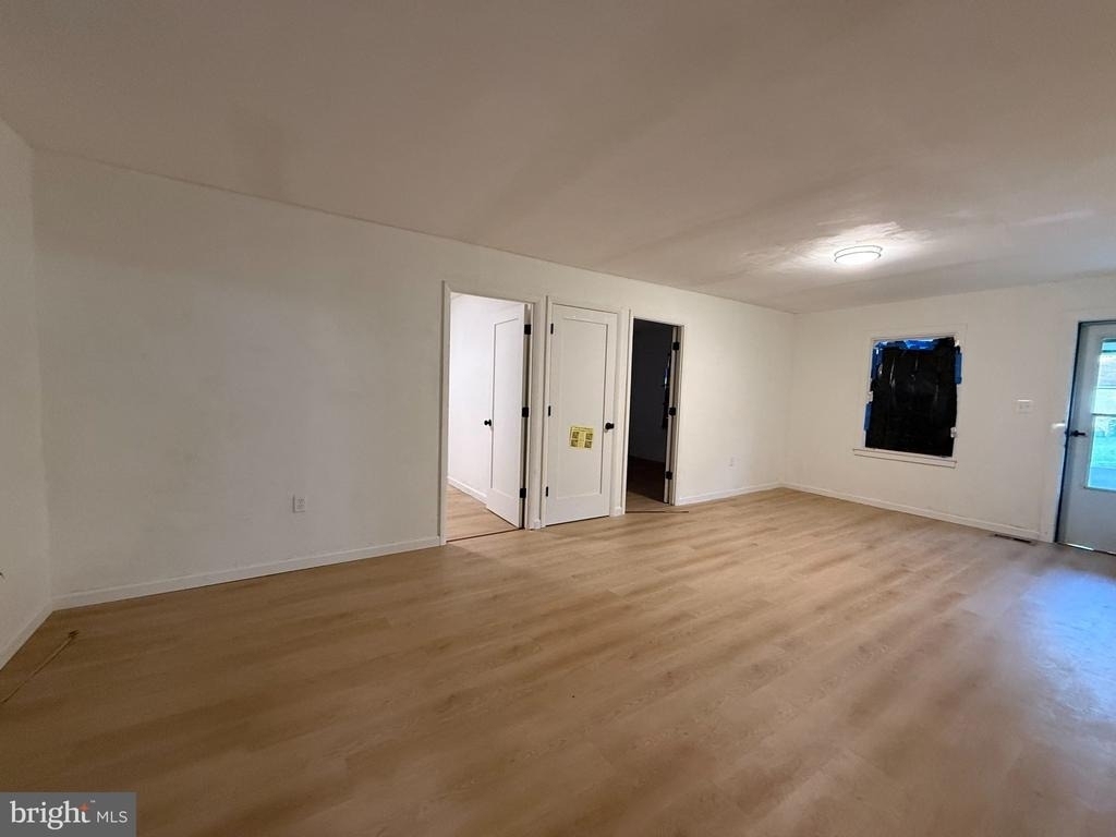 34 Oakland Street - Photo 2