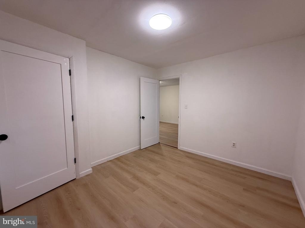 34 Oakland Street - Photo 8
