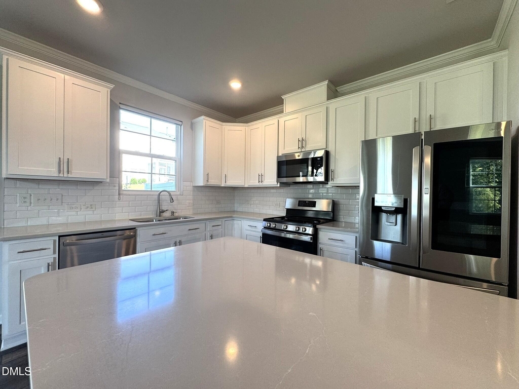 1114 Gemma Drive - Photo 9